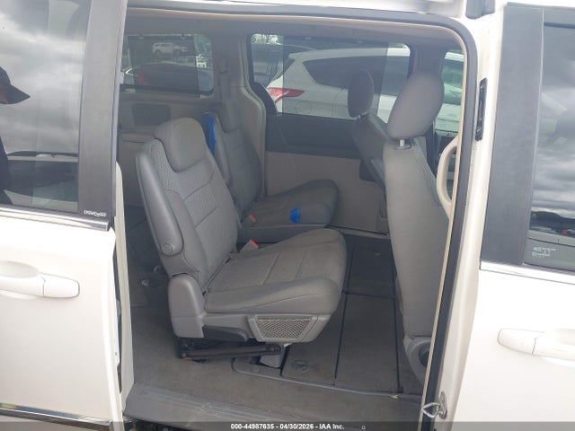 Chrysler Town & Country Touring