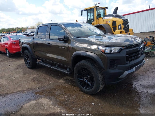Salvage Chevrolet Colorado Image