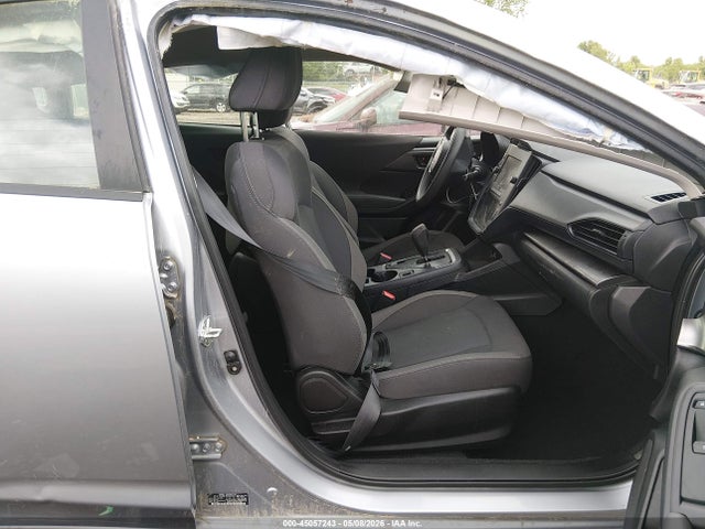 Subaru Impreza Base 5-door