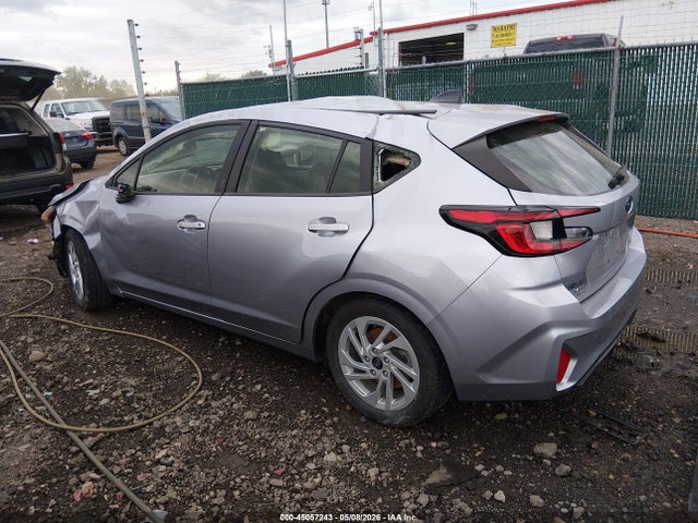 Subaru Impreza Base 5-door