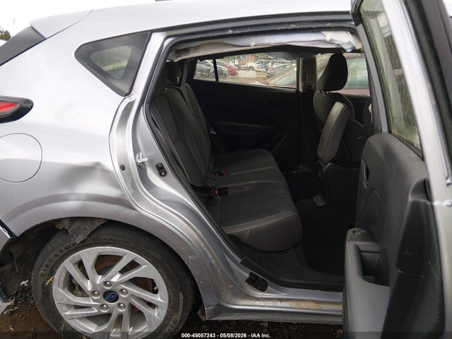 Subaru Impreza Base 5-door
