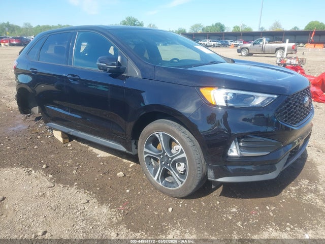 Salvage Ford Edge Image