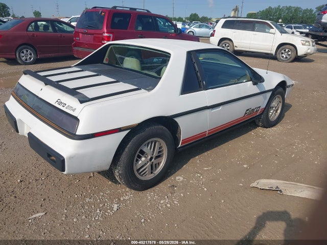 Pontiac Fiero Sport