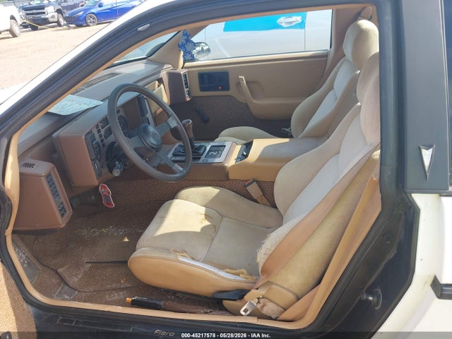Pontiac Fiero Sport