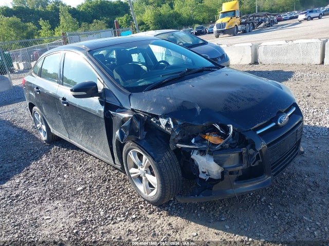 Salvage Ford Focus Image