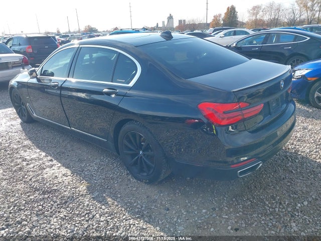 BMW 7 Series Xdrive