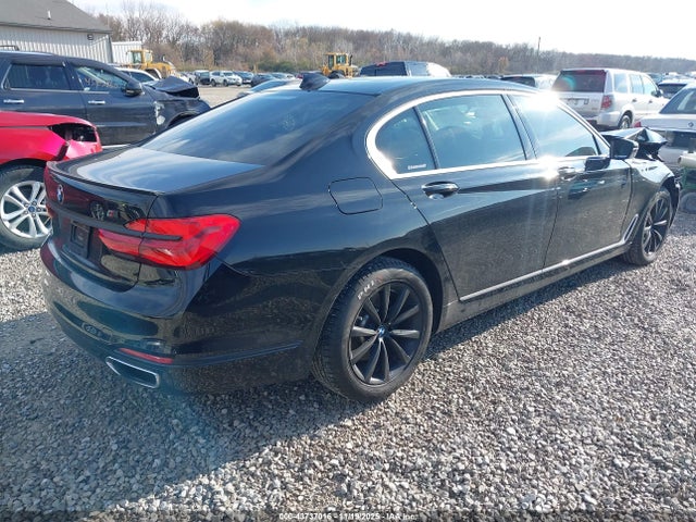 BMW 7 Series Xdrive