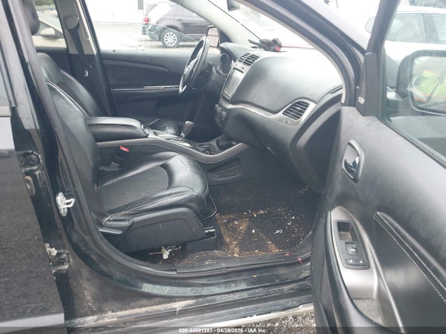Dodge Journey Crossroad
