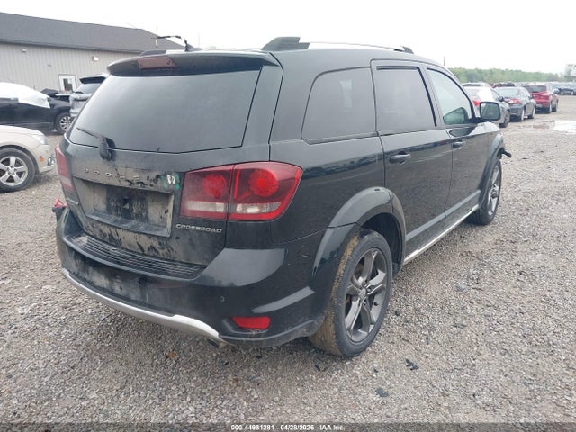 Dodge Journey Crossroad