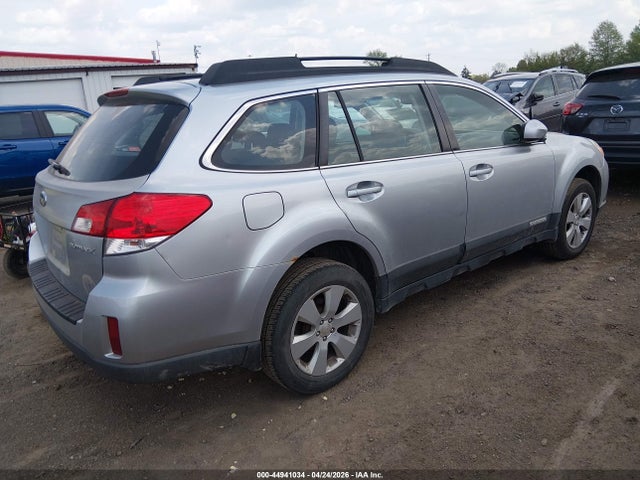 Subaru Outback 2.5i
