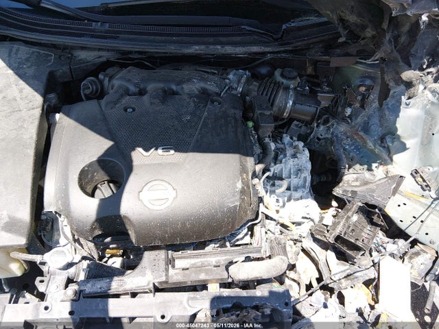 Nissan Maxima