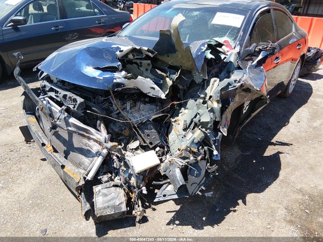 Nissan Maxima