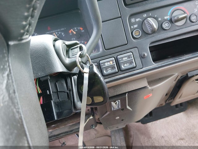 Chevrolet Suburban 1500 Lt