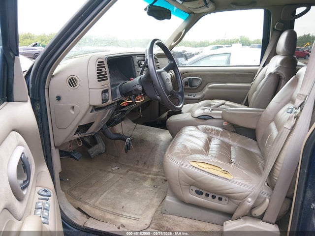 Chevrolet Suburban 1500 Lt