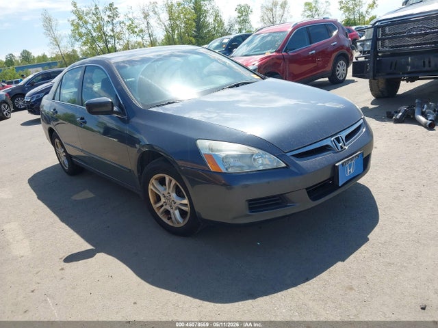 Salvage Honda Accord Image