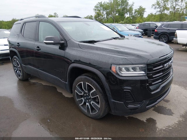 Salvage GMC Acadia Image