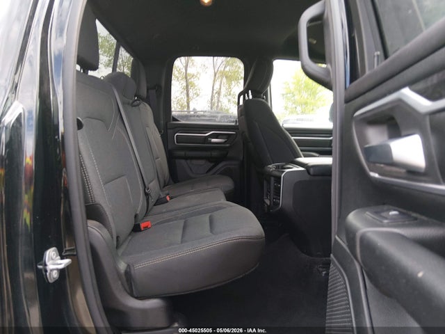 Ram 1500 Big Horn  4x4 6'4 Box