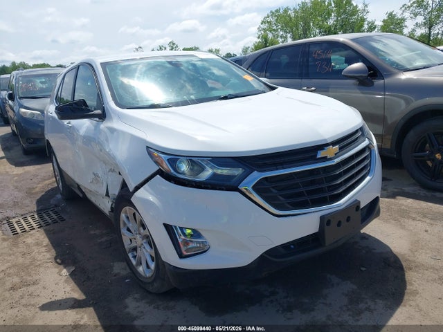 Salvage Chevrolet Equinox Image