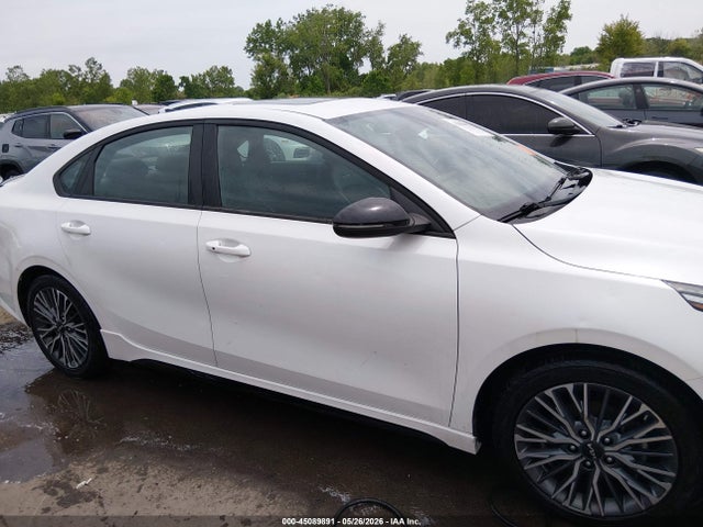 Kia Forte Gt-line