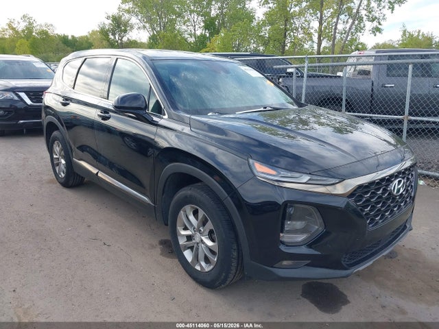 Salvage Hyundai SANTA FE Image
