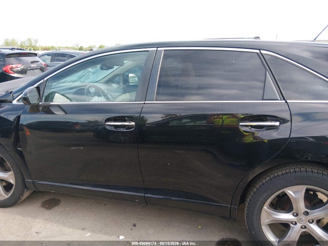 Toyota Venza Base V6