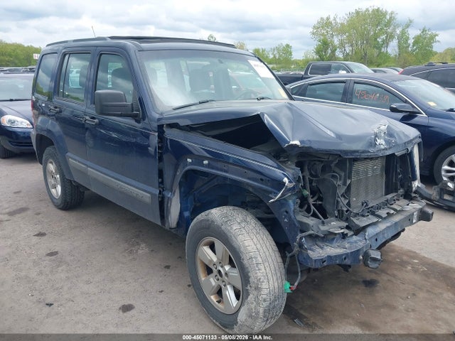Salvage Jeep Liberty Image