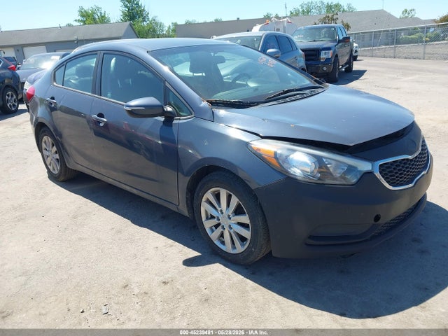 Salvage Kia Forte Image