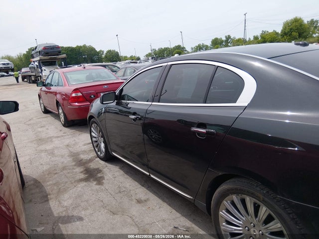 Lincoln MKS