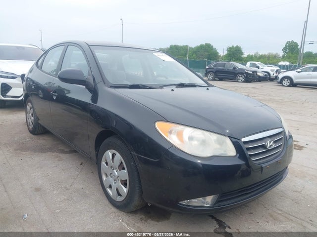 Salvage Hyundai ELANTRA Image
