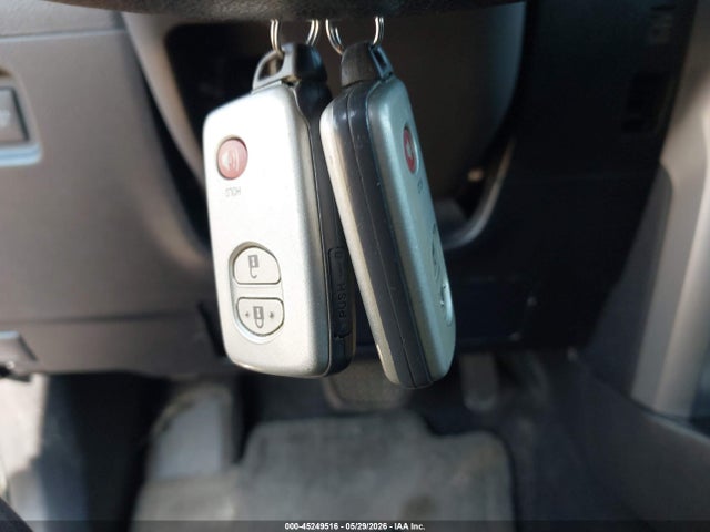Toyota 4Runner Limited V6