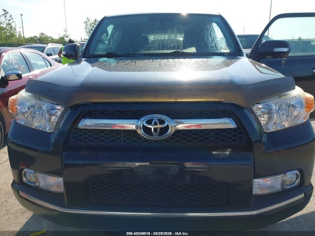 Toyota 4Runner Limited V6