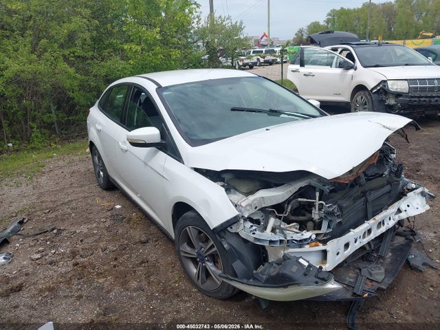 Salvage Ford Focus Image
