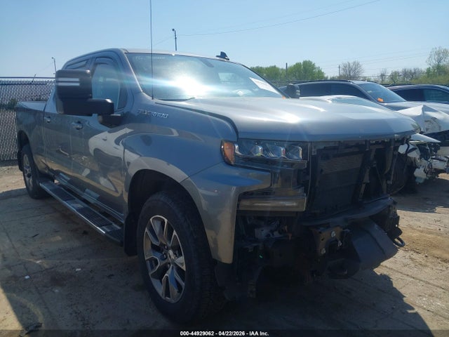 Salvage Chevrolet Silverado 1500 Image