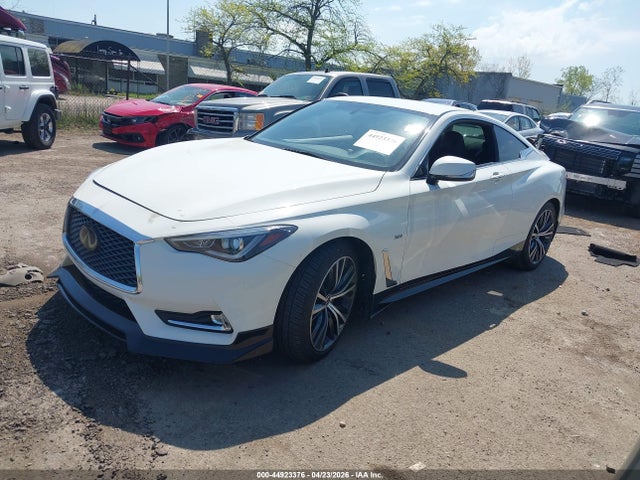 INFINITI Q60 Pure Awd