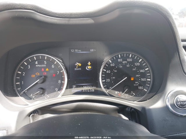 INFINITI Q60 Pure Awd
