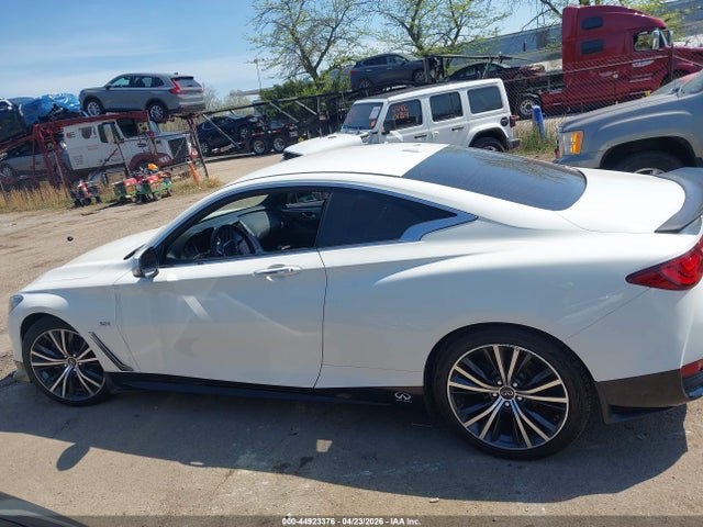 INFINITI Q60 Pure Awd