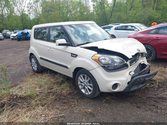 Salvage Kia Soul Image