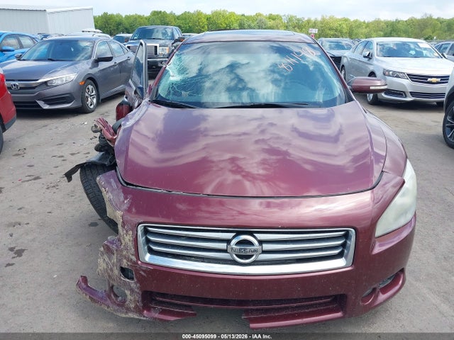 Nissan Maxima