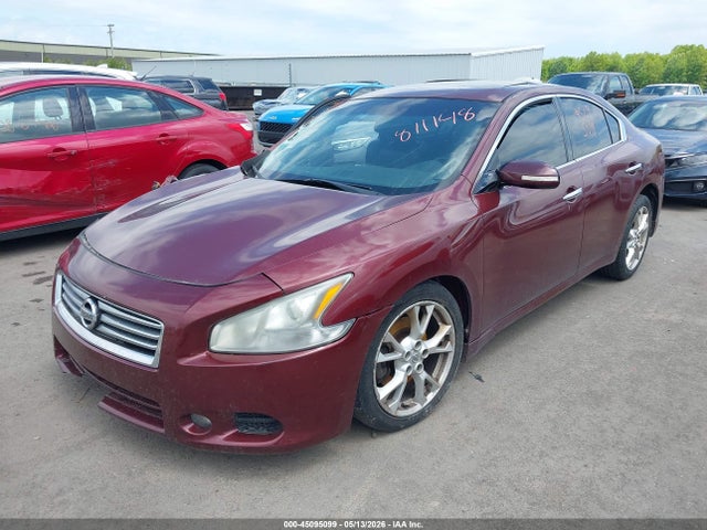 Nissan Maxima