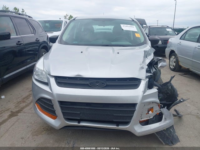 Ford Escape S