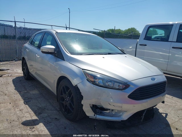 Salvage Ford Focus Image
