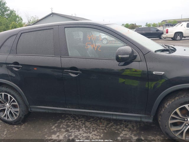 Mitsubishi Outlander 2.4 Se