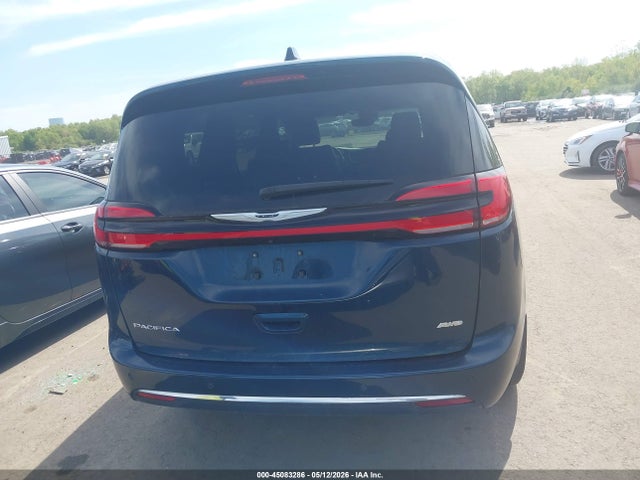 Chrysler Pacifica Select