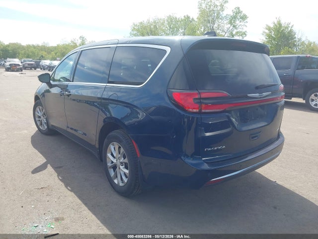 Chrysler Pacifica Select