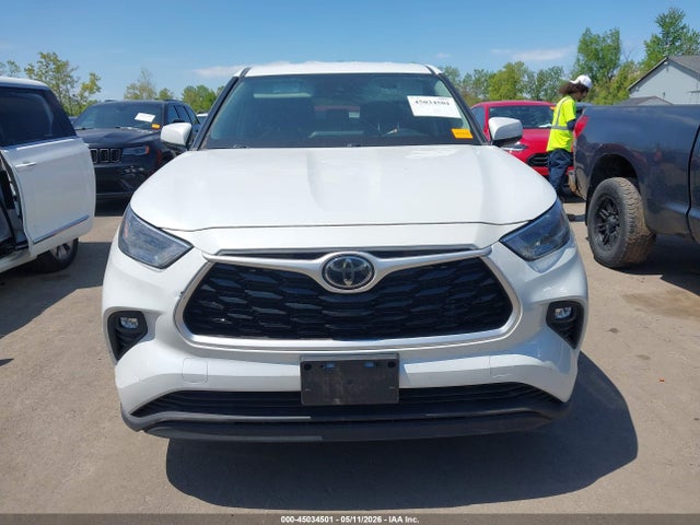 Toyota Highlander Le