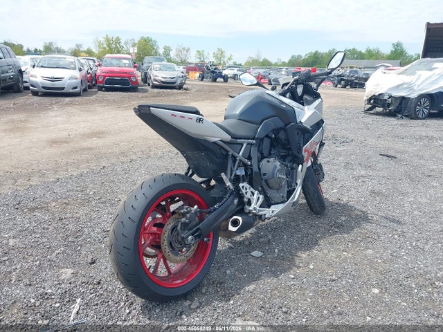 Suzuki Gsx800 F