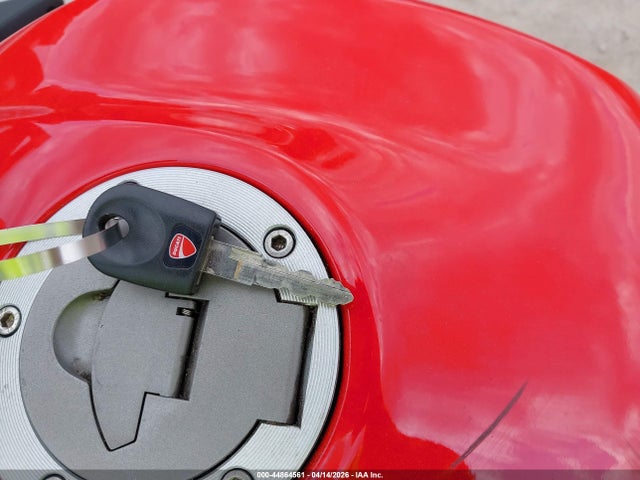 Ducati Monster 821