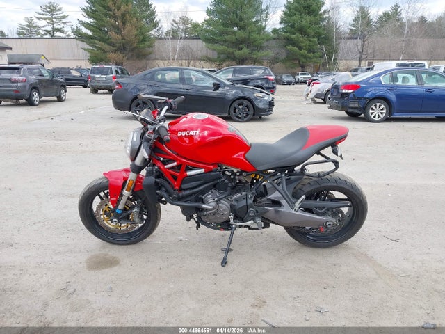 Ducati Monster 821