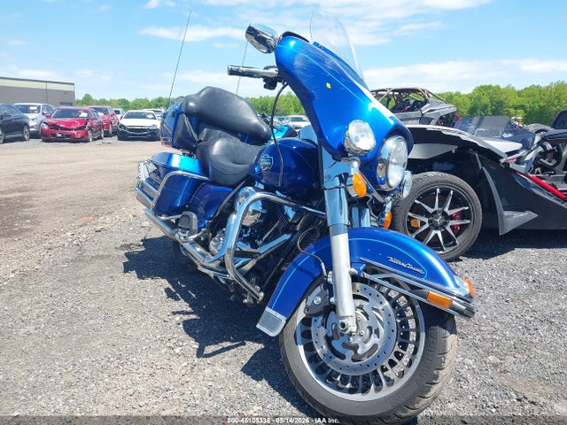 Salvage Harley-Davidson Flhtcu Image