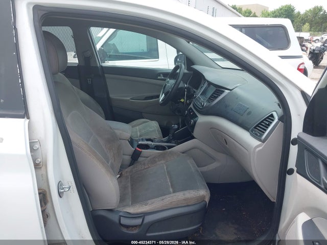 Hyundai TUCSON Sel